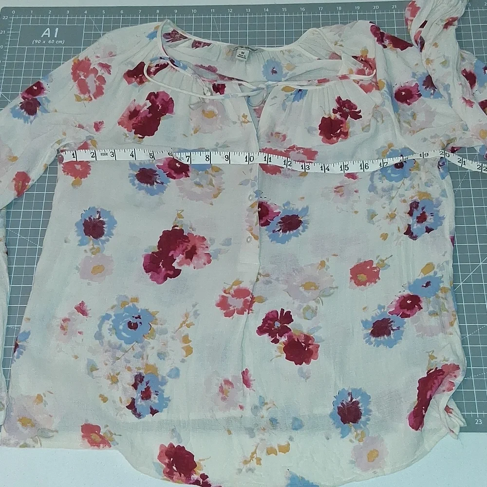 Peasant/Boho Long Sleeve Shirt - Picture 4 of 9